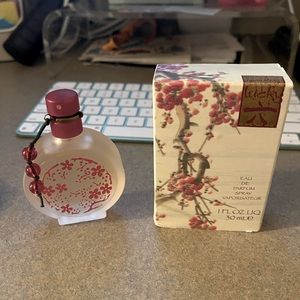 New lucky perfume